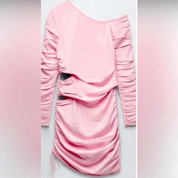Zara Asymmetric Draped Knit Dress. Ruched, Cutout Pink, - Picture 10 of 14